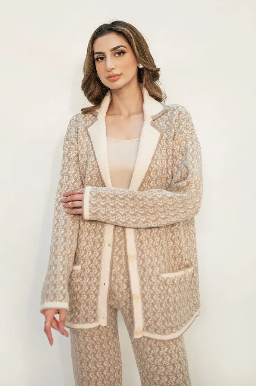 Autumn Winter '24 - Layla Beige & White Knit Suit