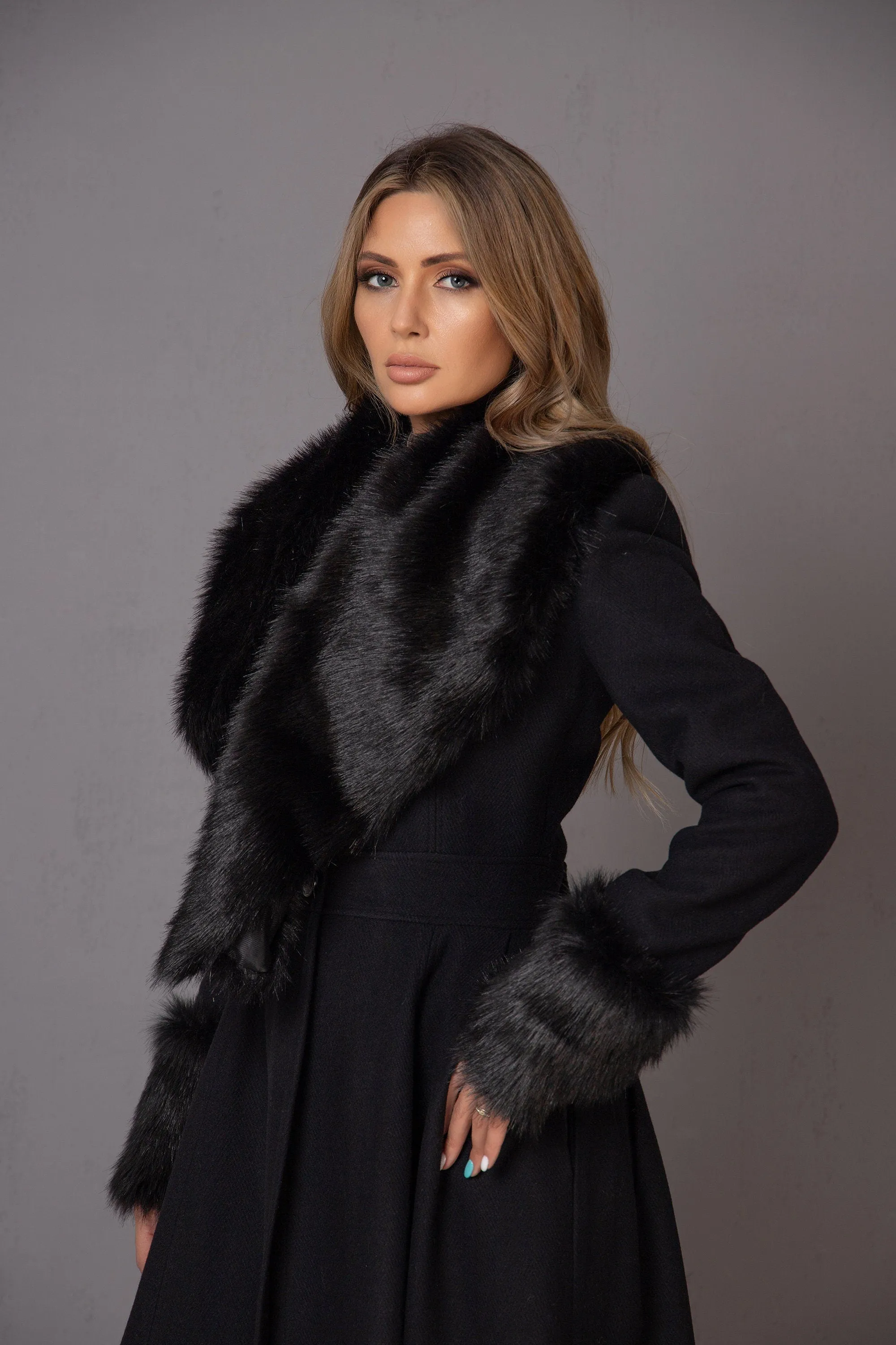 TAILORED PRINCESS COAT